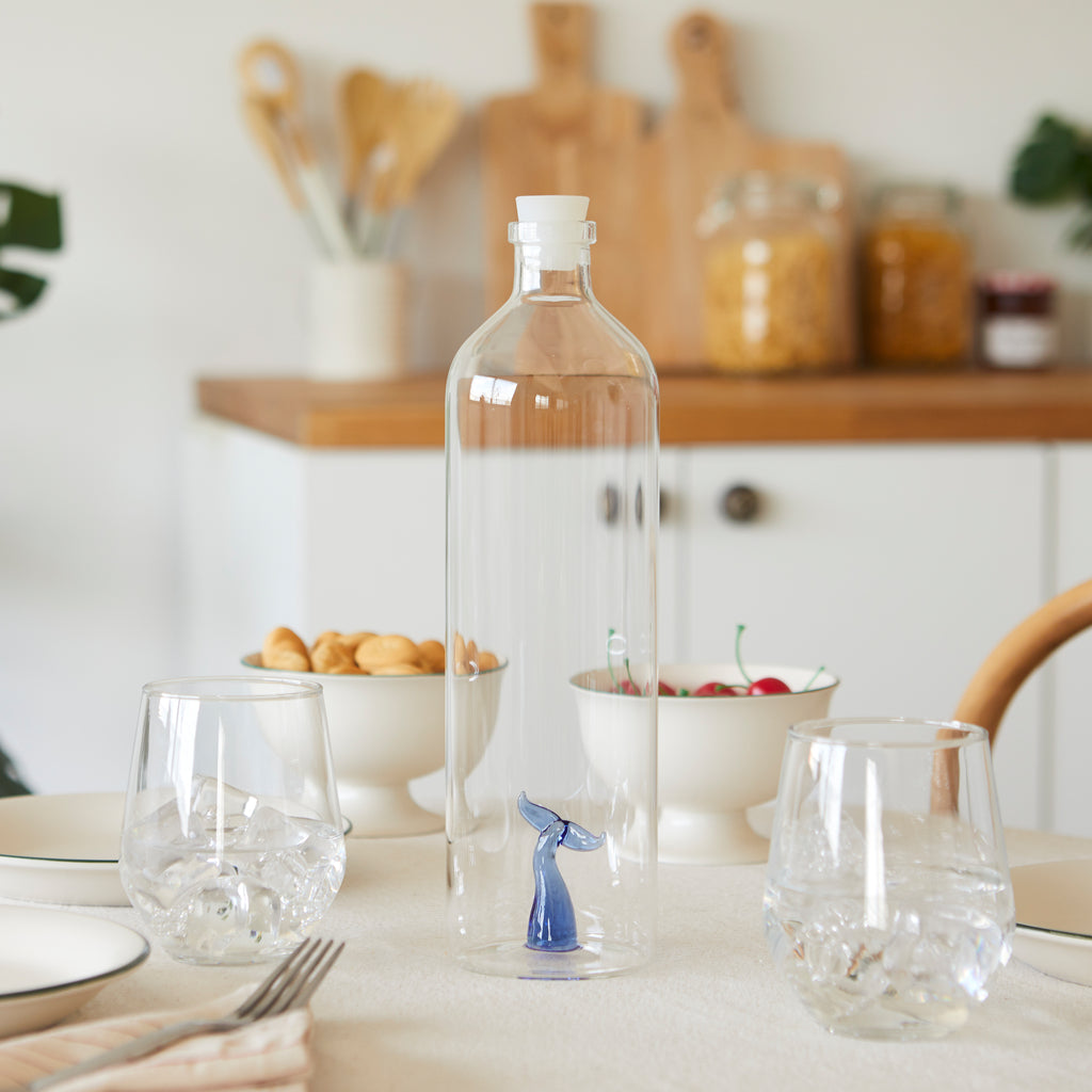 Carafe Queue de Baleine – Balvi – Art de la table – vue 3